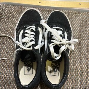 Vans Monochrome Lace-Up Shoes